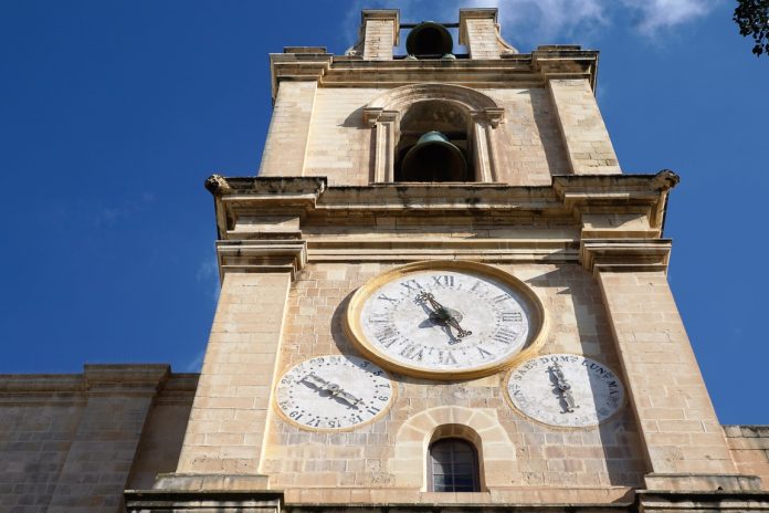 What time is it in Malta?
